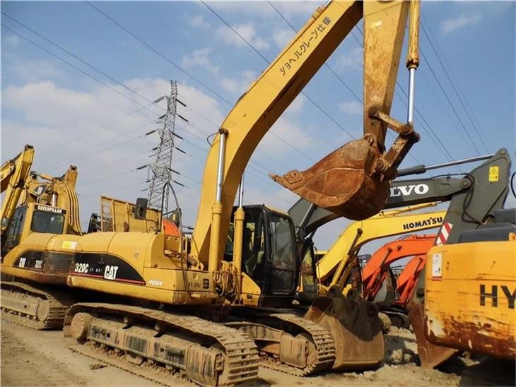 Prix ​​de la pelle sur chenilles CAT 320C d'occasion