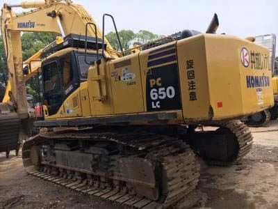 Pelle Komatsu 650-8 d'occasion