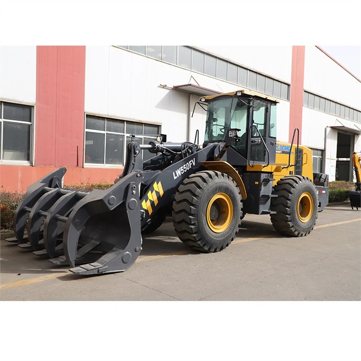 Chargeuse-pelleteuse compacte 5 tonnes