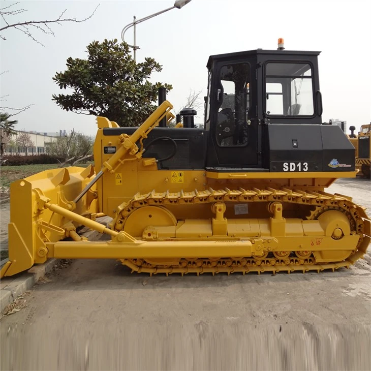 Bulldozer hydraulique sur chenilles
