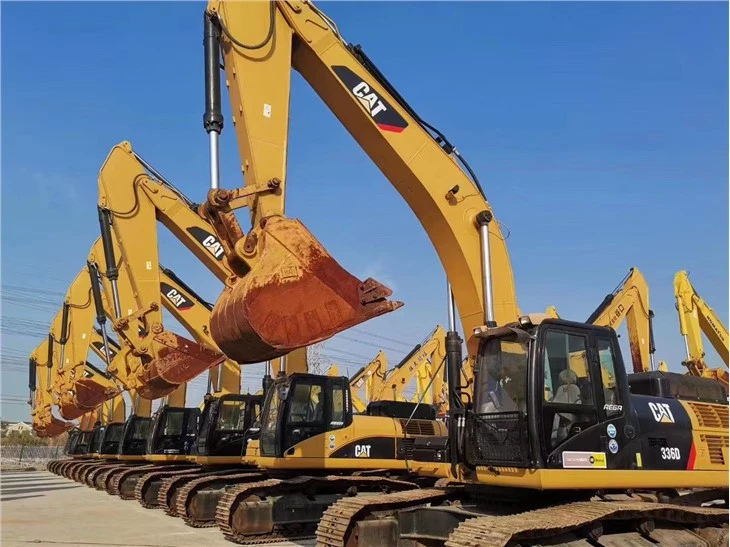 Excavatrice forte