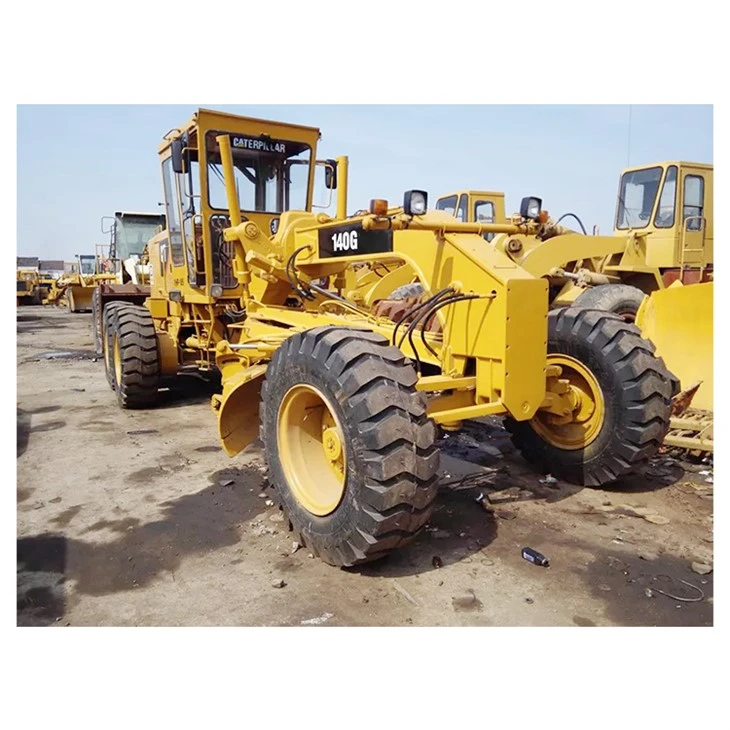 Niveleuse Cat 140G d'occasion