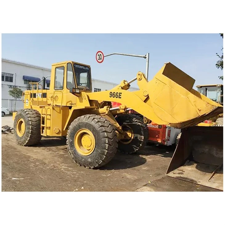Chargeuses sur pneus d'occasion CAT966E