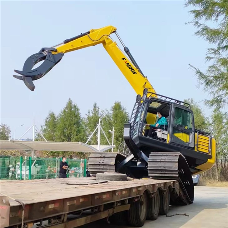 Grande pelle de 15 tonnes